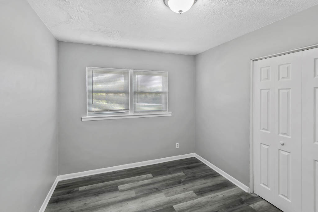 991 Tollview Avenue, Unit 5 Aurora, IL 60505 - Photo 9 of 10