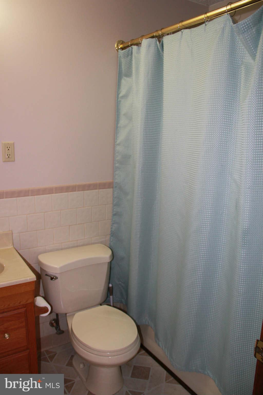 2005 Thomas Run Road Bel Air, MD 21015 - Photo 23 of 24 Bath