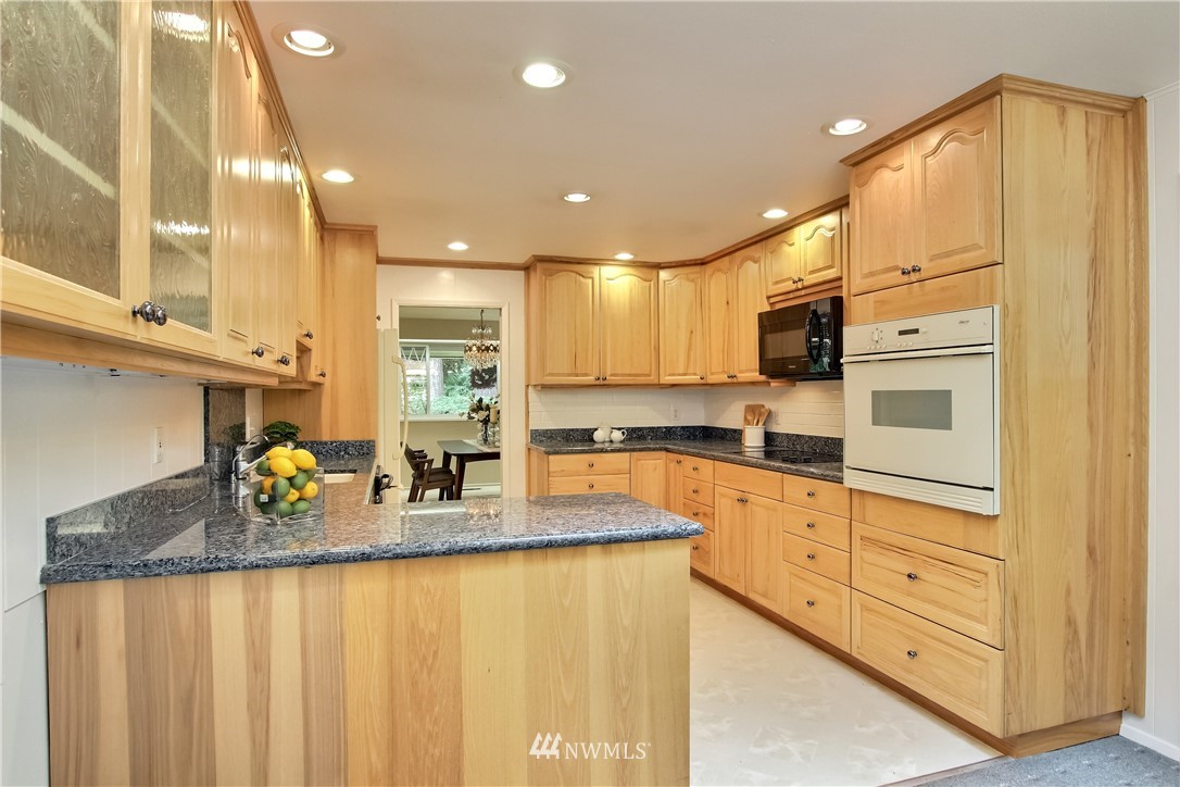 9021 Northeast 188th Place Bothell, WA 98011 - Photo 15 of 40 Gallery Image 15