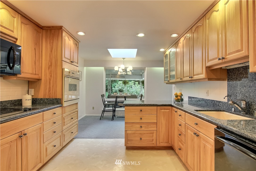 9021 Northeast 188th Place Bothell, WA 98011 - Photo 18 of 40 Gallery Image 18