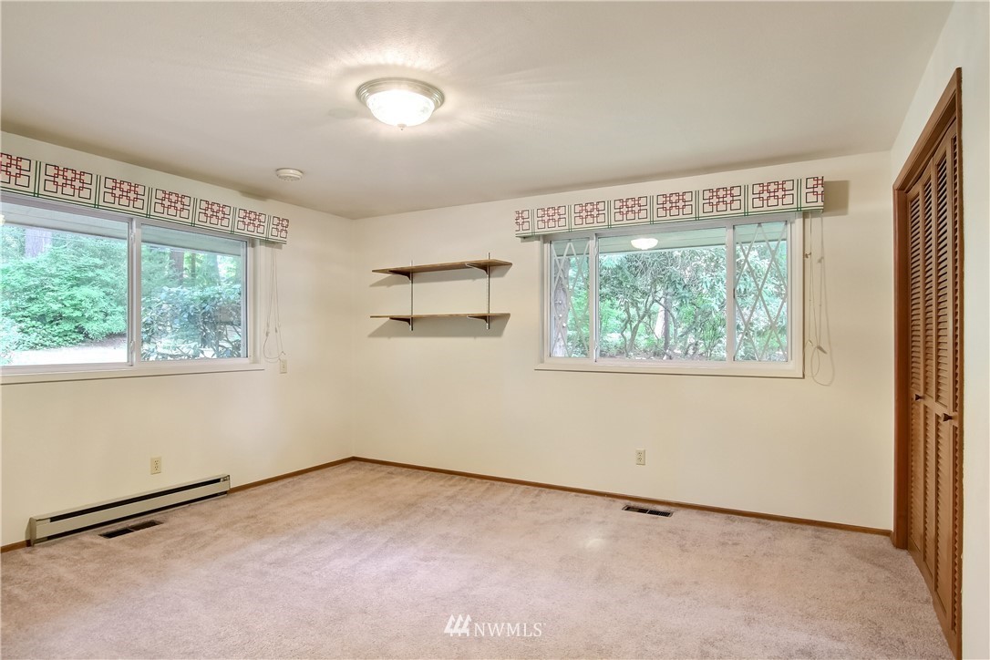 9021 Northeast 188th Place Bothell, WA 98011 - Photo 29 of 40 Gallery Image 29