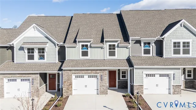 $441,745 | 18736 Palisades Cv Drive, Moseley, VA 23120