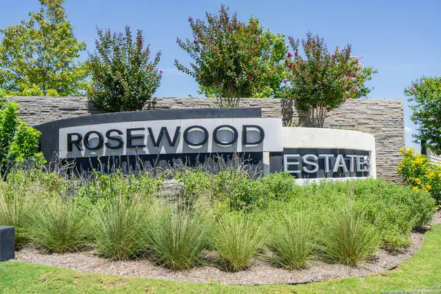 $370,900 | 16013 Cabana Drive, Lytle, TX 78052