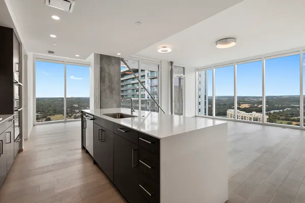 $7,000 | 301 West Avenue, Unit 2507, Austin, TX 78701
