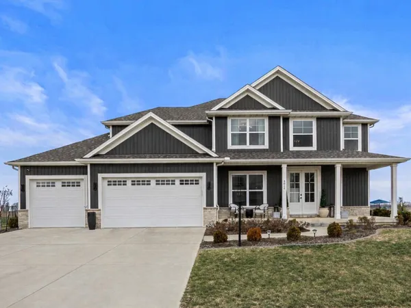 $750,000 | 4814 Oakdale Drive, Champaign, IL 61822