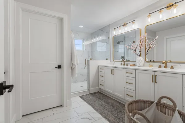 $750,000 | 4814 Oakdale Drive, Champaign, IL 61822