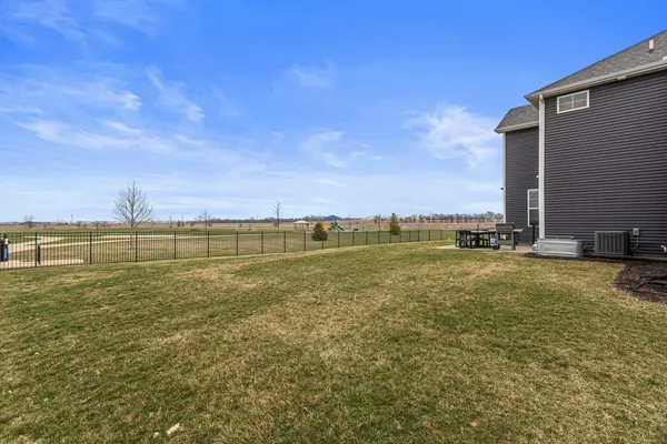 $750,000 | 4814 Oakdale Drive, Champaign, IL 61822