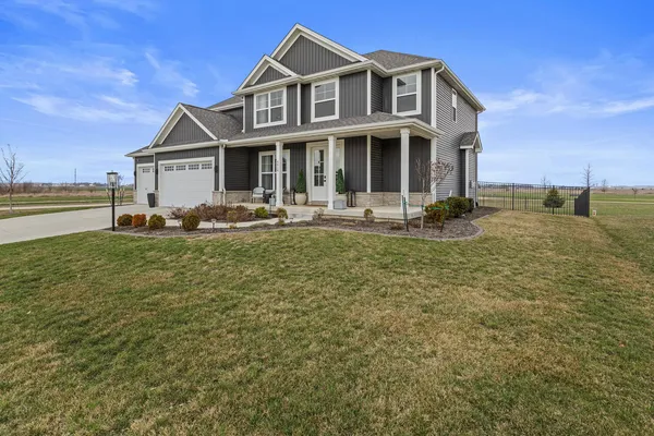 $750,000 | 4814 Oakdale Drive, Champaign, IL 61822