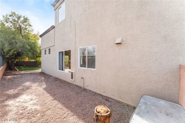 $2,240 | 704 Chase Tree Street, Las Vegas, NV 89144