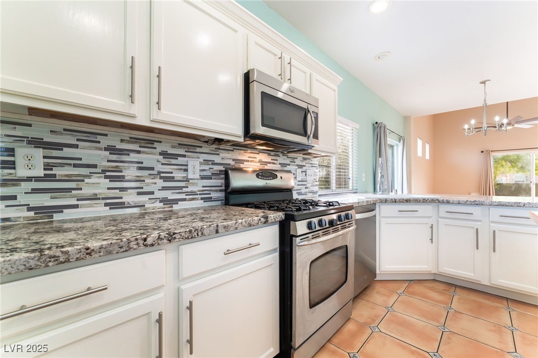 704 Chase Tree Street Las Vegas, NV 89144 - Photo 7 of 35