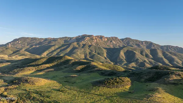 $2,195,000 | 5043 Via Andrea, Newbury Park, CA 91320