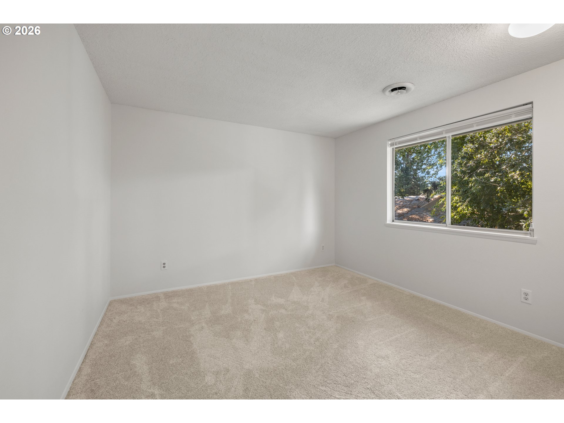 21160 Southwest Jay Street Beaverton, OR 97003 - Photo 35 of 45