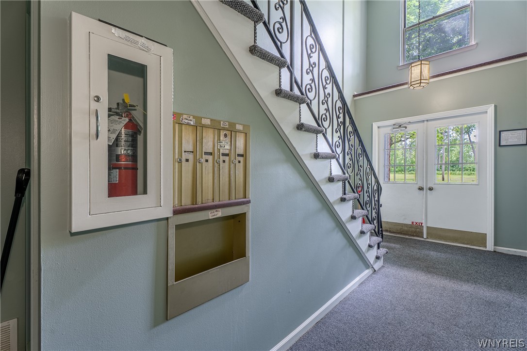 4547 Chestnut Ridge Road, Unit 116B Amherst, NY 14228 - Photo 4 of 23