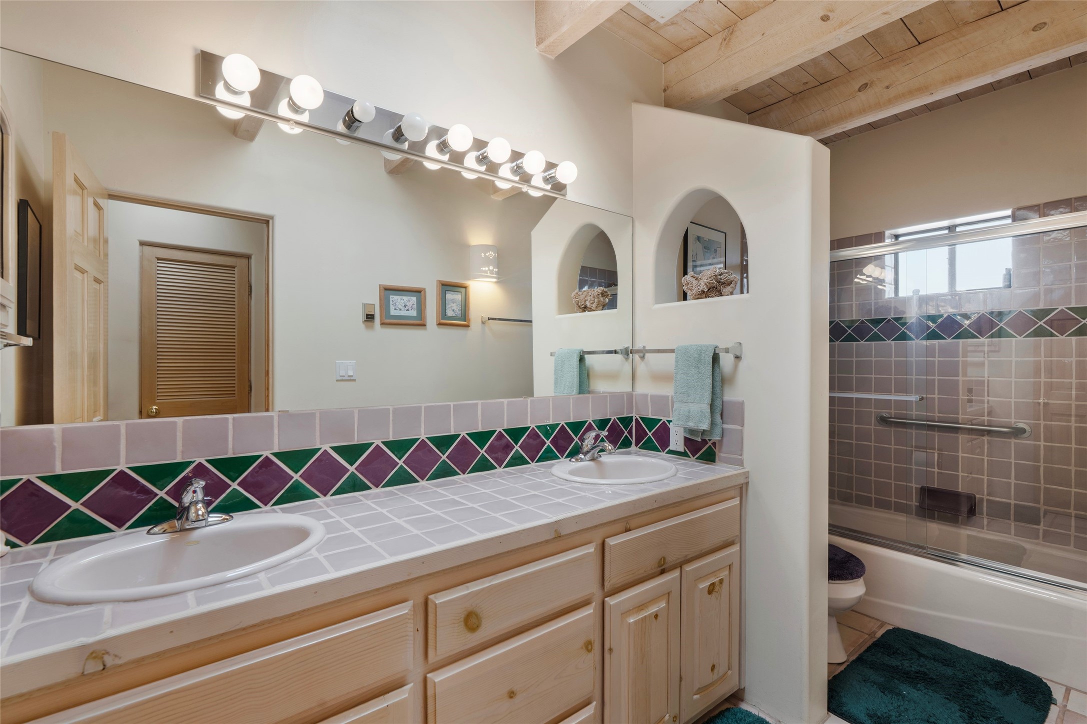88 Monte Alto Road Santa Fe, NM 87508 - Photo 32 of 43 Guest Bathroom