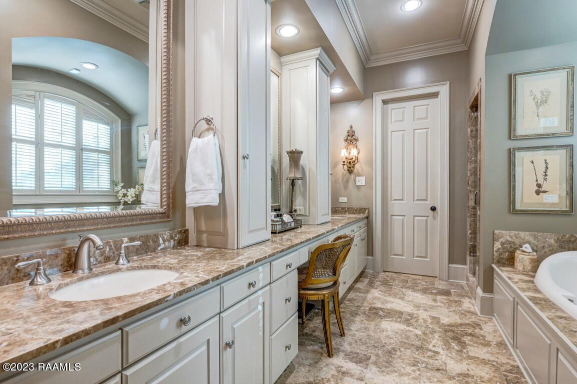 1302 Greenbriar Road Lafayette, LA 70503 - Photo 16 of 50 1302 Greenbriar Rd-24