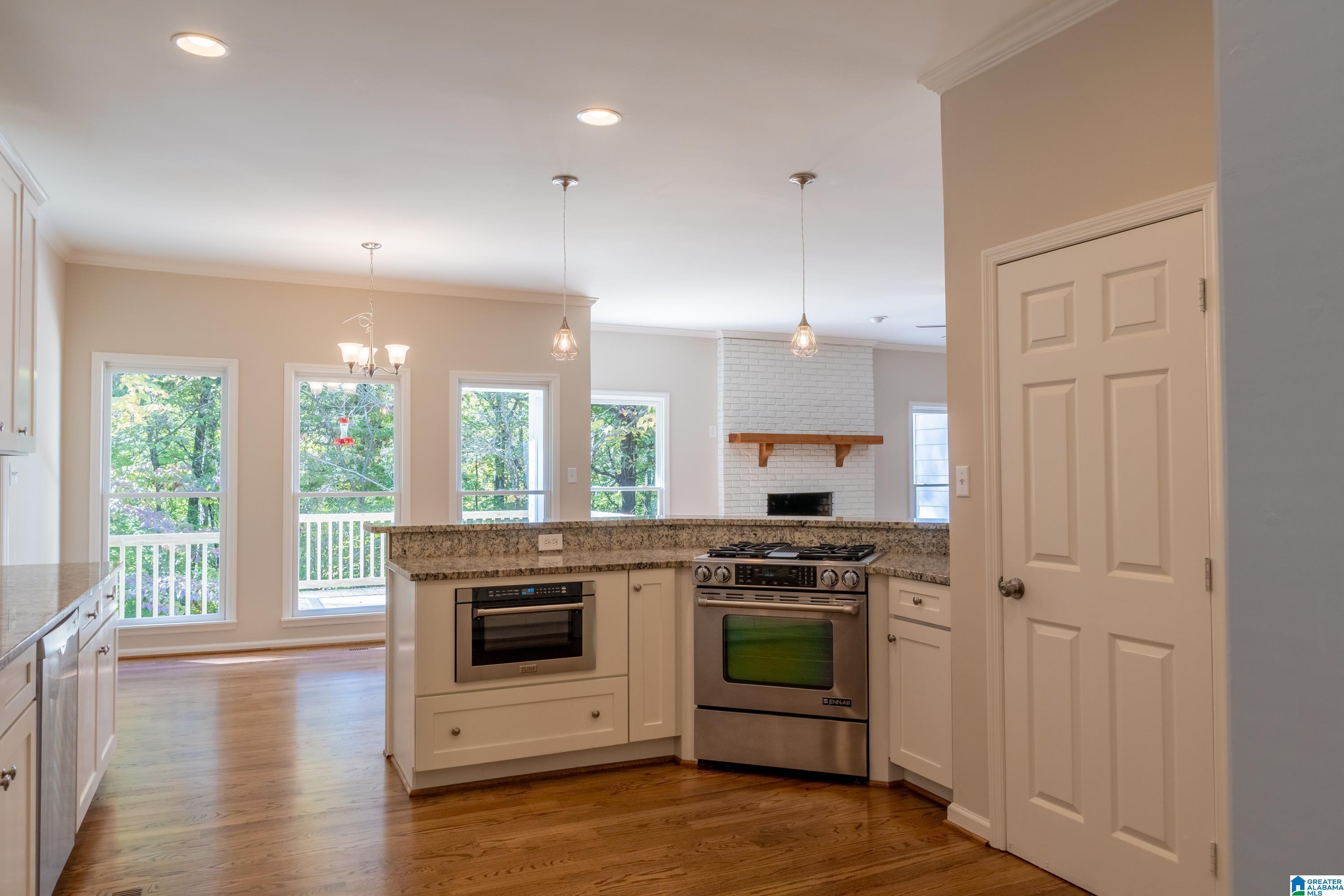 660 Canyon Ridge Road Sylacauga, AL 35151 - Photo 13 of 87