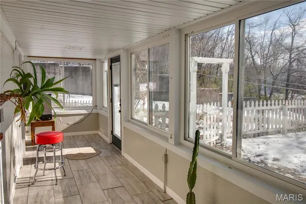 $212,000 | 104 Grafton Hills Drive, Grafton, IL 62037