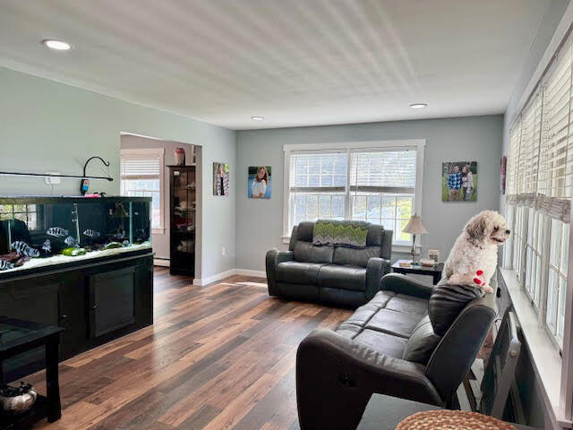 37 Alfalfa Road Sidney, ME 04330 - Photo 28 of 57 Living room