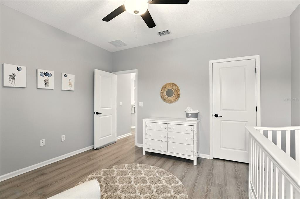 726 Porter Rye Avenue DeBary, FL 32713 - Photo 28 of 44 a view of room with wooden floor