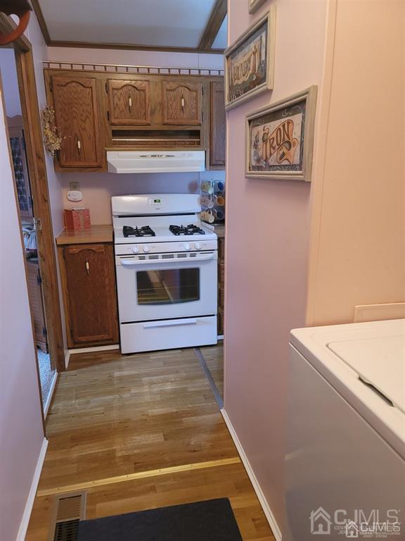 5 Emerson Road North Brunswick, NJ 08902 - Photo 14 of 28