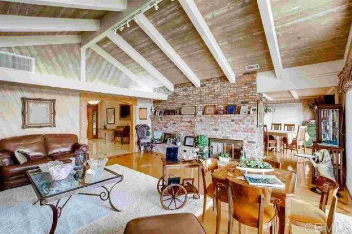 2081 Elevado Road Vista, CA 92084 - Photo 12 of 70