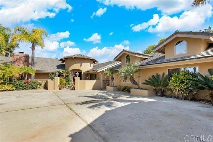 2081 Elevado Road Vista, CA 92084 - Photo 31 of 70