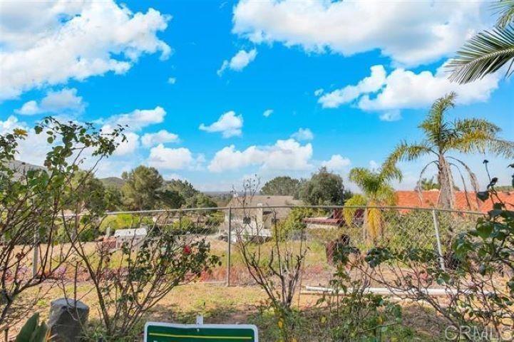 2081 Elevado Road Vista, CA 92084 - Photo 34 of 70
