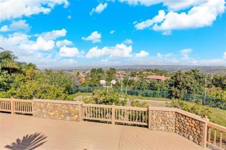 2081 Elevado Road Vista, CA 92084 - Photo 39 of 70