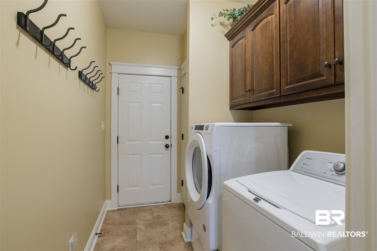 32097 Weatherly Cove Daphne, AL 36527 - Photo 30 of 34 Utility Room