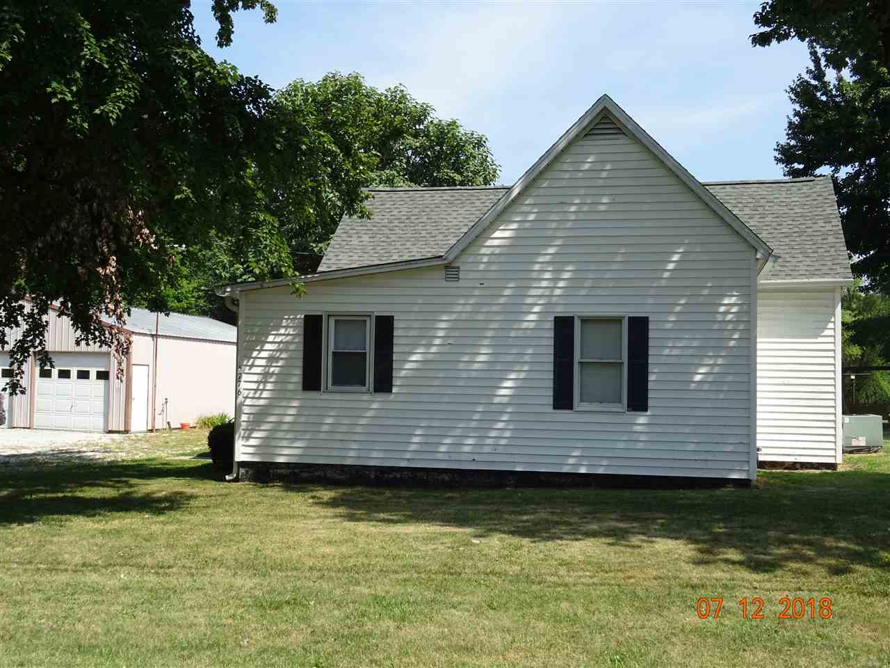 5776 North Golf Course Road Bicknell, IN 47512 - Photo 2 of 30