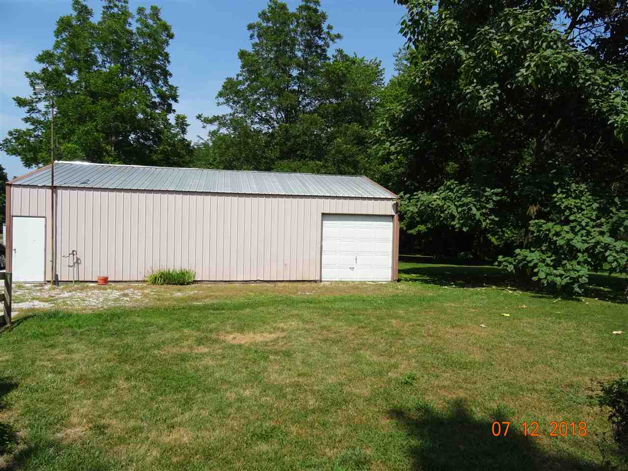 5776 North Golf Course Road Bicknell, IN 47512 - Photo 11 of 30
