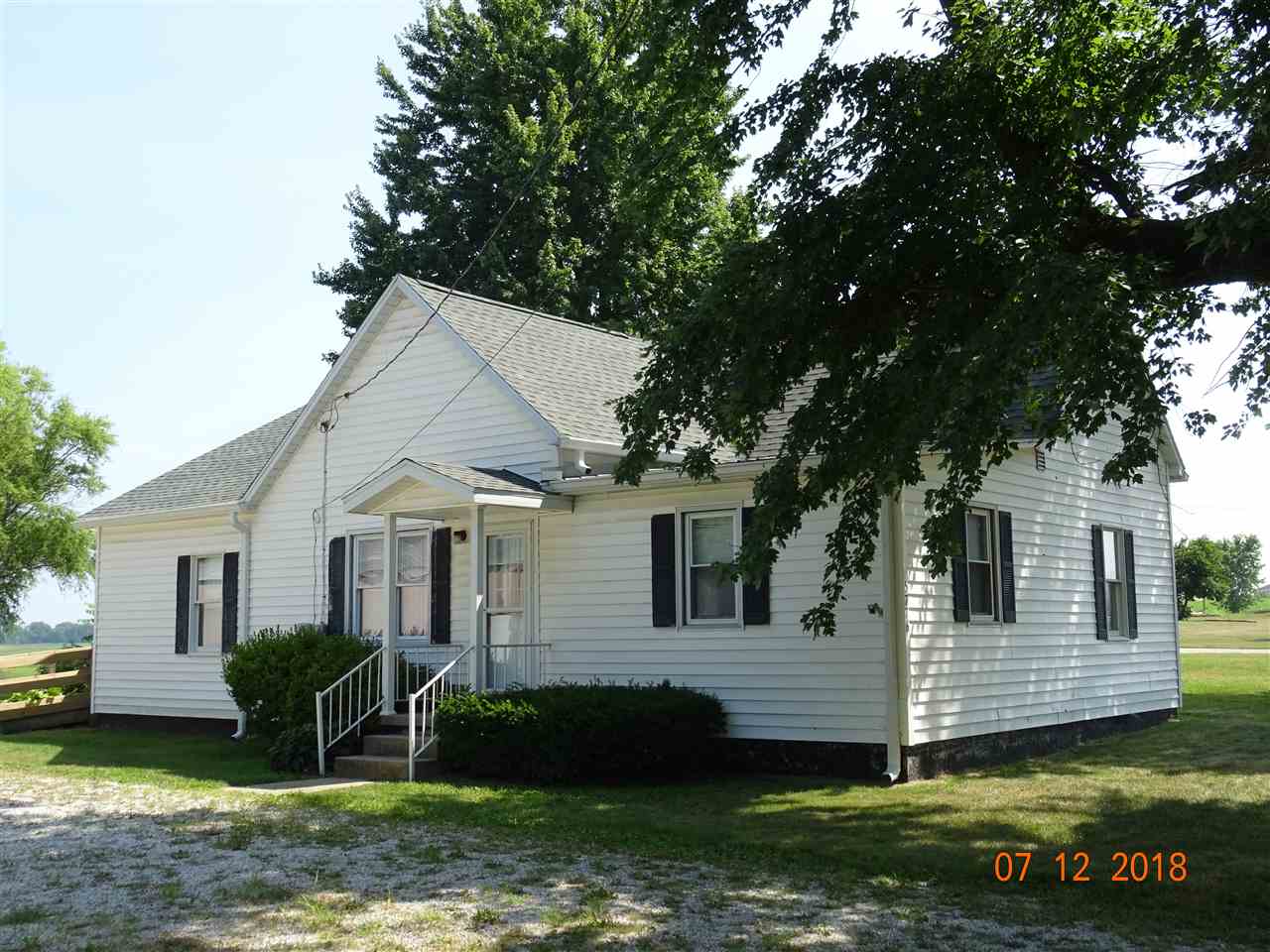 5776 North Golf Course Road Bicknell, IN 47512 - Photo 8 of 30