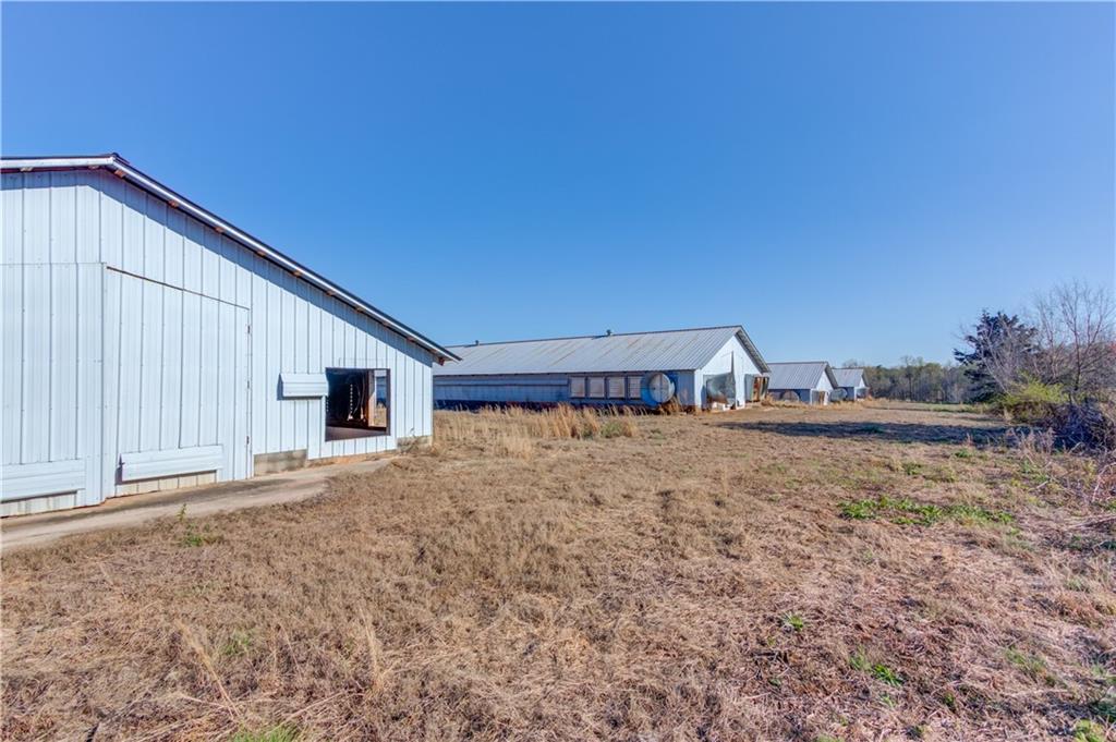 334 Brock Road Toccoa, GA 30577 - Photo 13 of 22