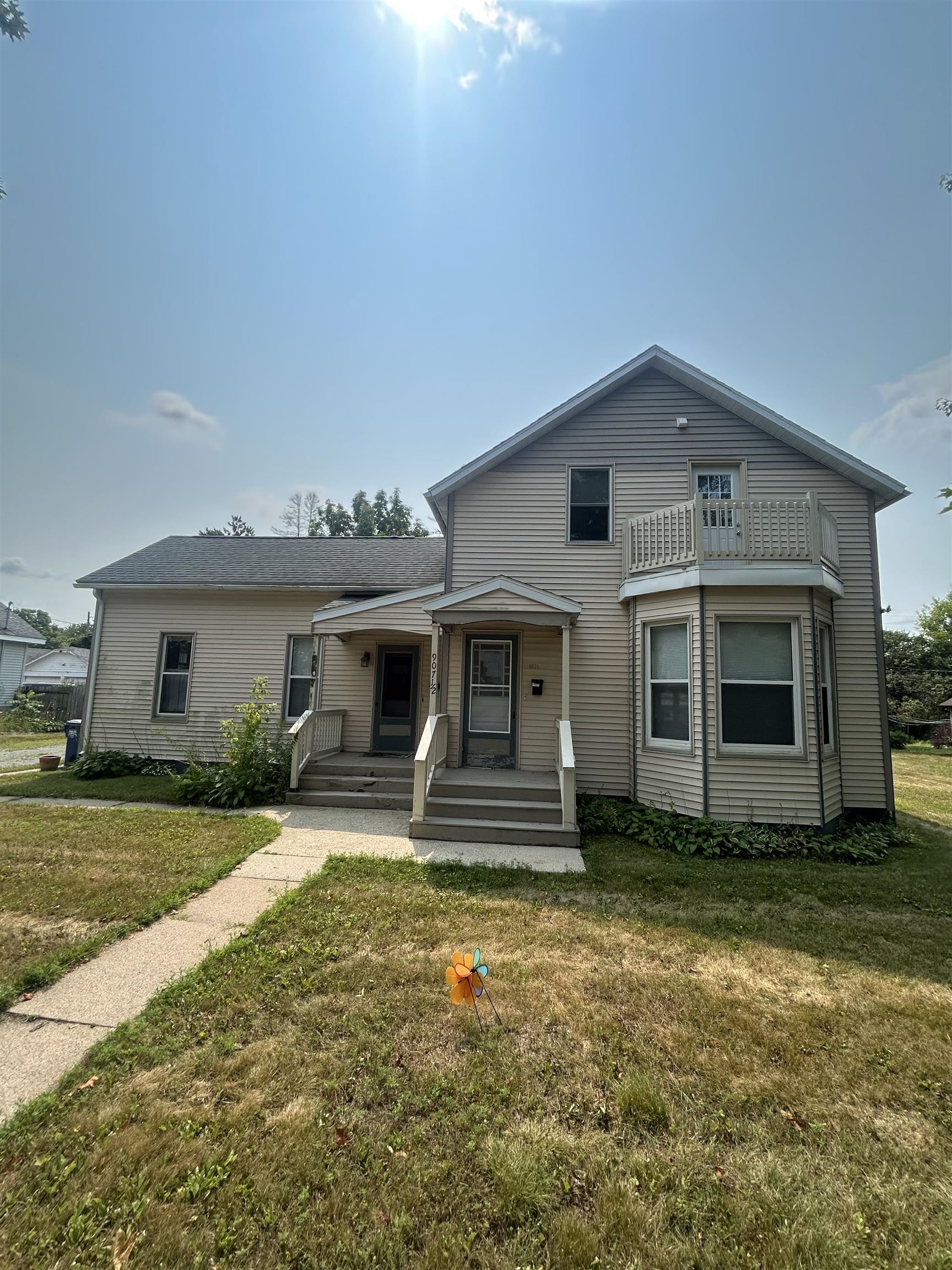 907 Single Wausau, WI 54403 - Photo 1 of 1 Gallery Image 1