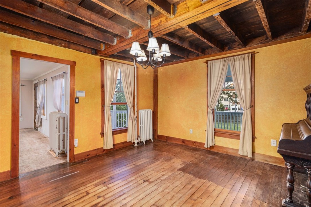 4019 Post Road Warwick, RI 02886 - Photo 11 of 41 Dining Room