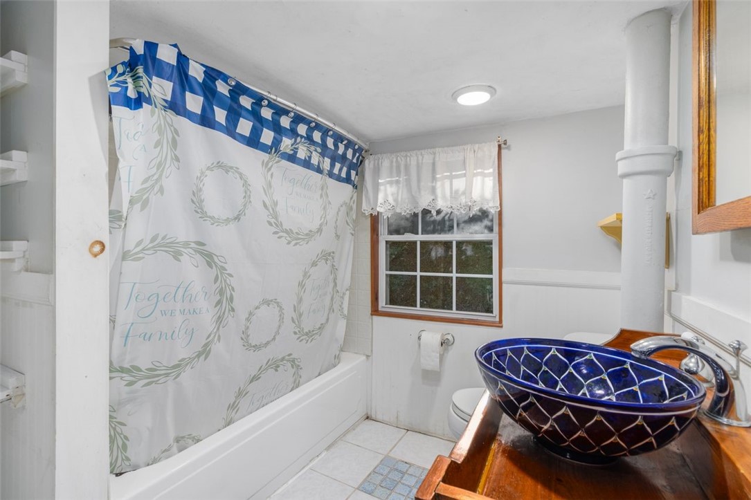 4019 Post Road Warwick, RI 02886 - Photo 16 of 41 Upstairs Bath