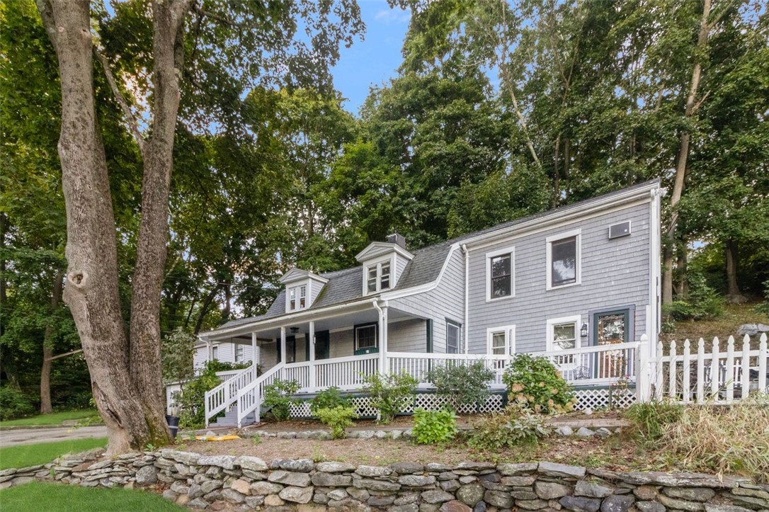 4019 Post Road Warwick, RI 02886 - Photo 2 of 41