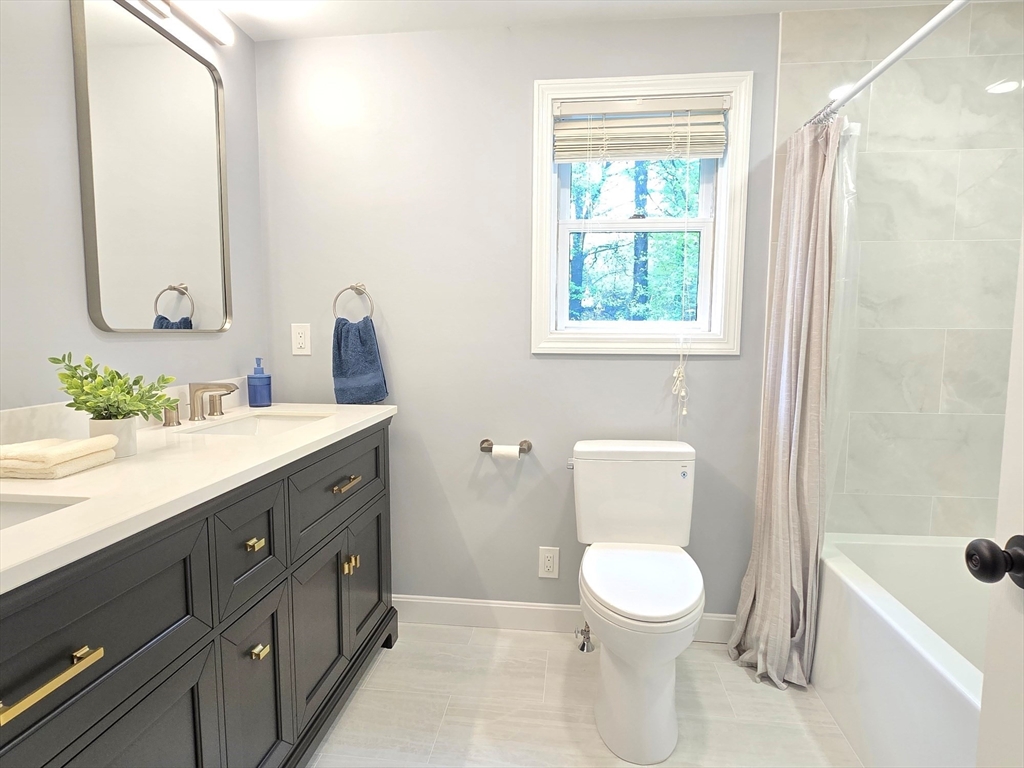 14 Oak Ridge Lane Ashland, MA 01721 - Photo 32 of 41 Gallery Image 32