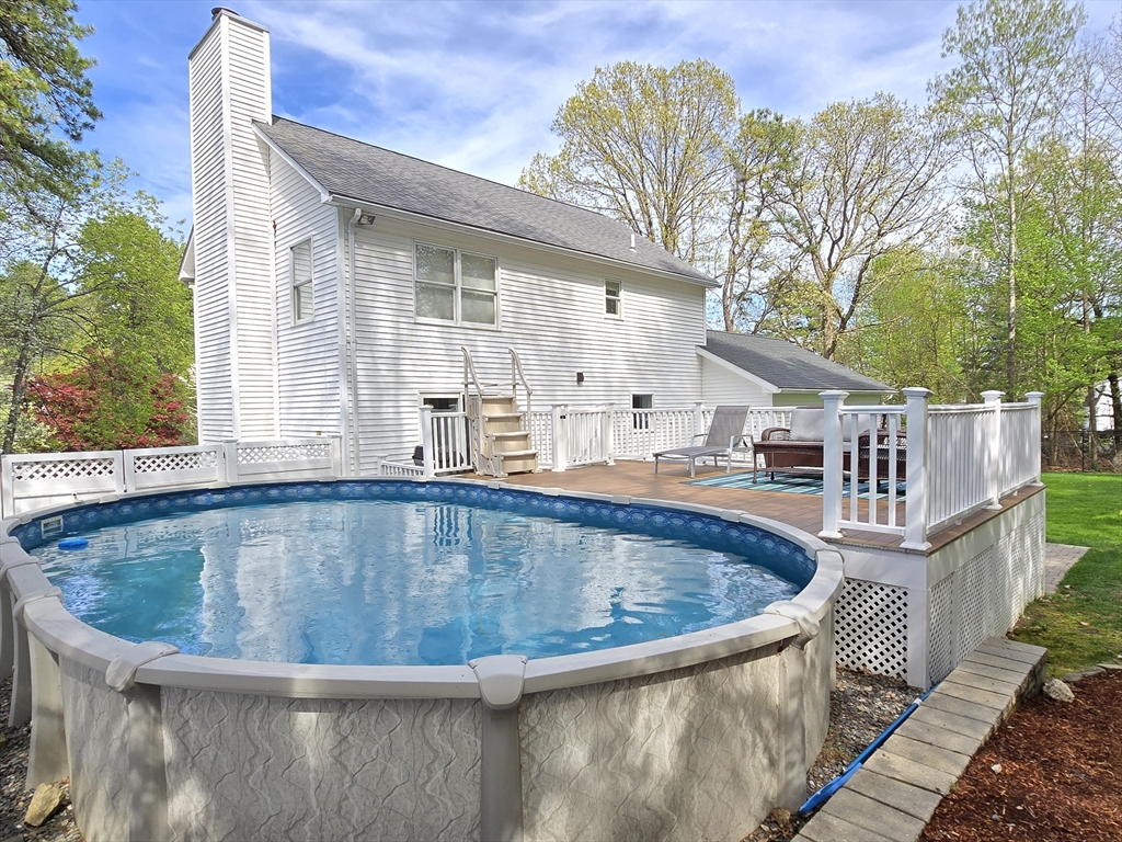 14 Oak Ridge Lane Ashland, MA 01721 - Photo 5 of 41 Gallery Image 5