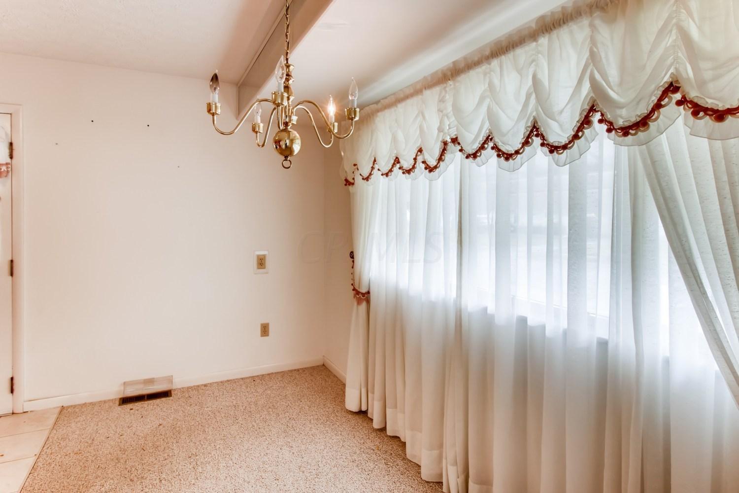 3146 Hillgate Road Columbus, OH 43207 - Photo 13 of 25 Gallery Image 13