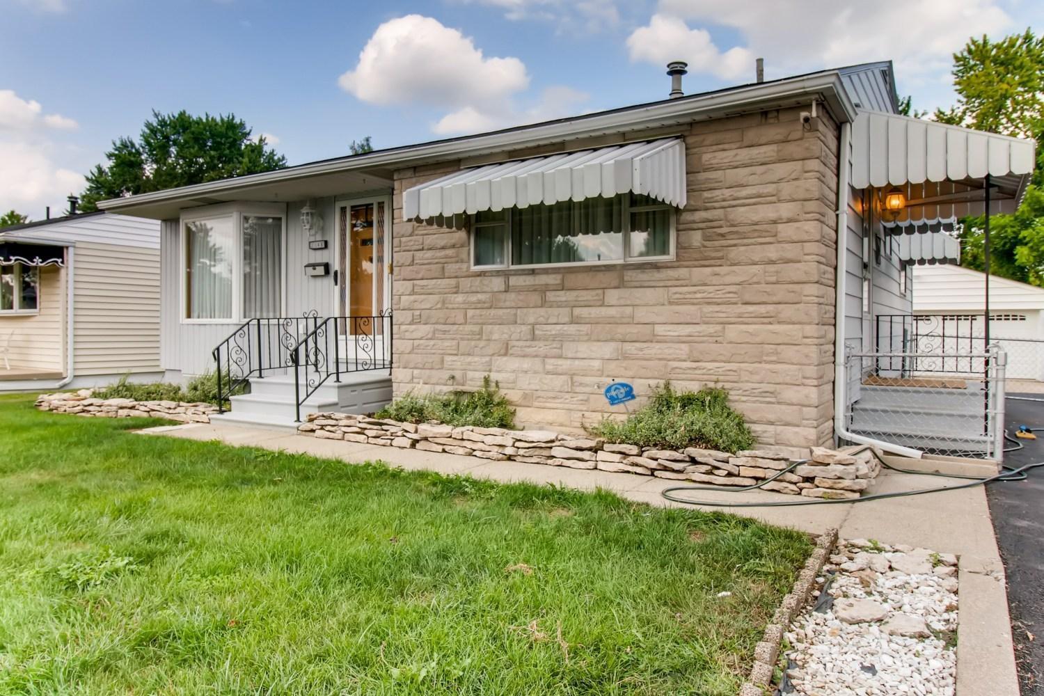 3146 Hillgate Road Columbus, OH 43207 - Photo 2 of 25 Gallery Image 2