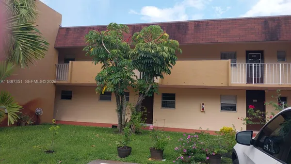 $1,500 | 3090 Northwest 46th Avenue, Unit 112C, Lauderdale Lakes, FL 33313