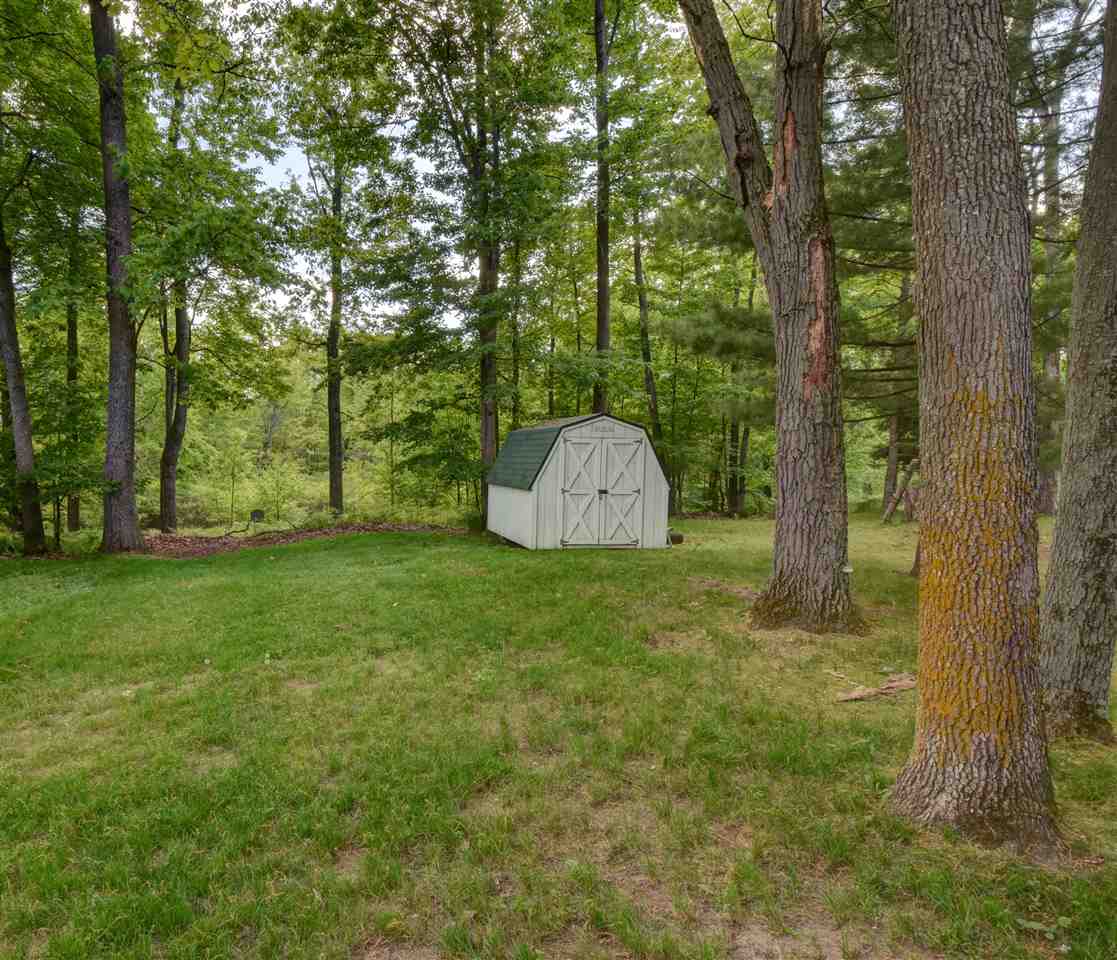 1818 Arbor Road Lake, MI 48632 - Photo 27 of 29 1862251-26.JPG