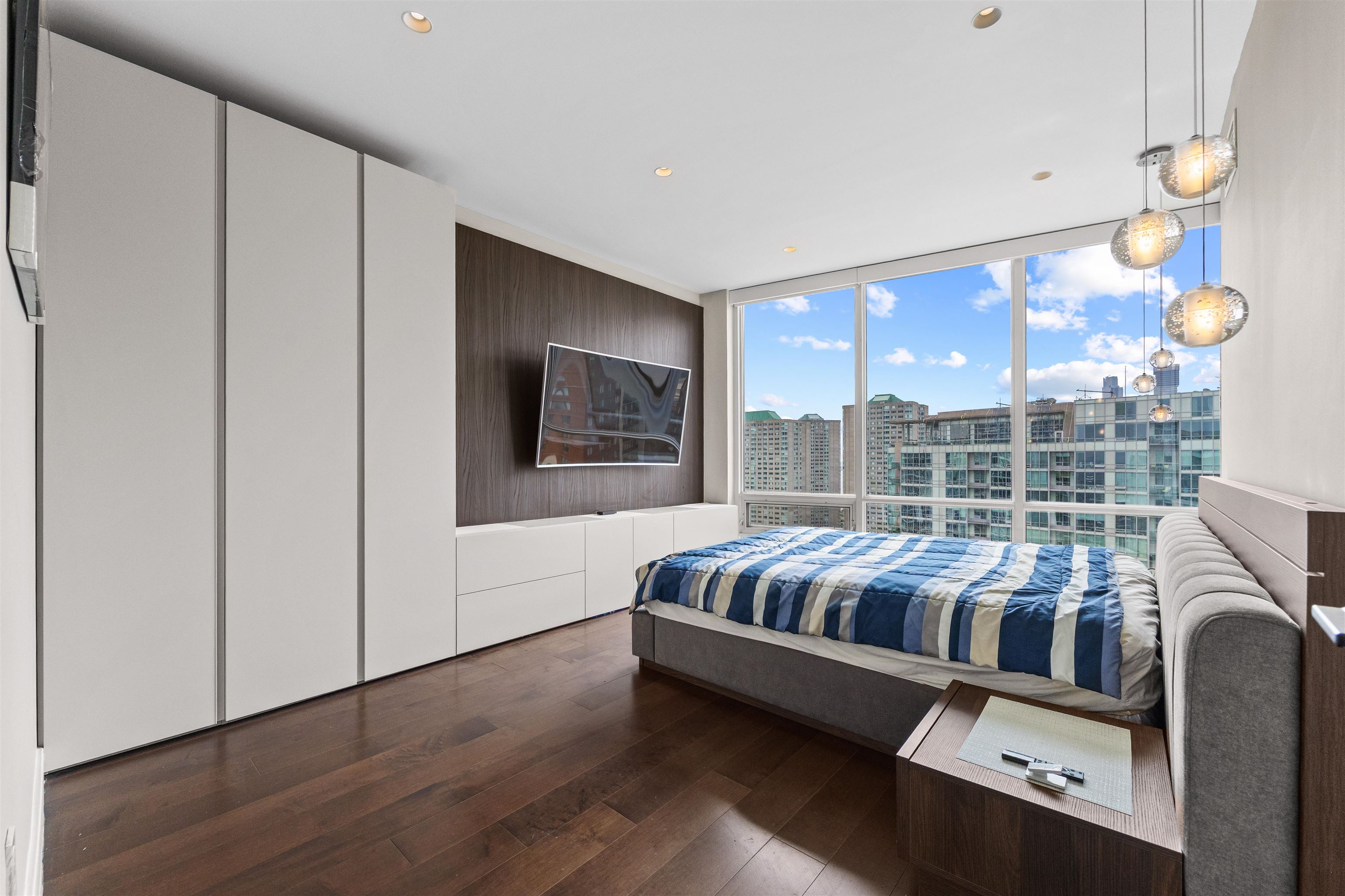 1 Shore Lane, Unit 2711/2710 Jersey City, NJ 07310 - Photo 20 of 34 Gallery Image 20