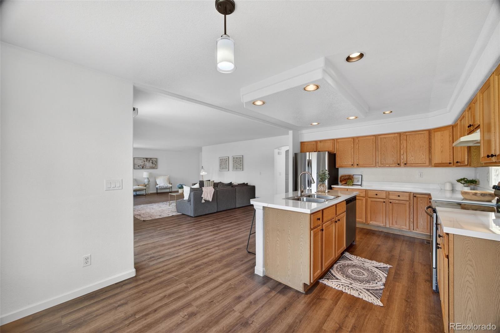 9767 Dampler Way Highlands Ranch, CO 80130 - Photo 14 of 50