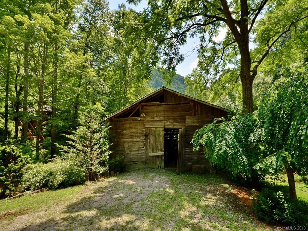 5288 East Fork Road Marshall, NC 28753 - Photo 18 of 22 Gallery Image 18