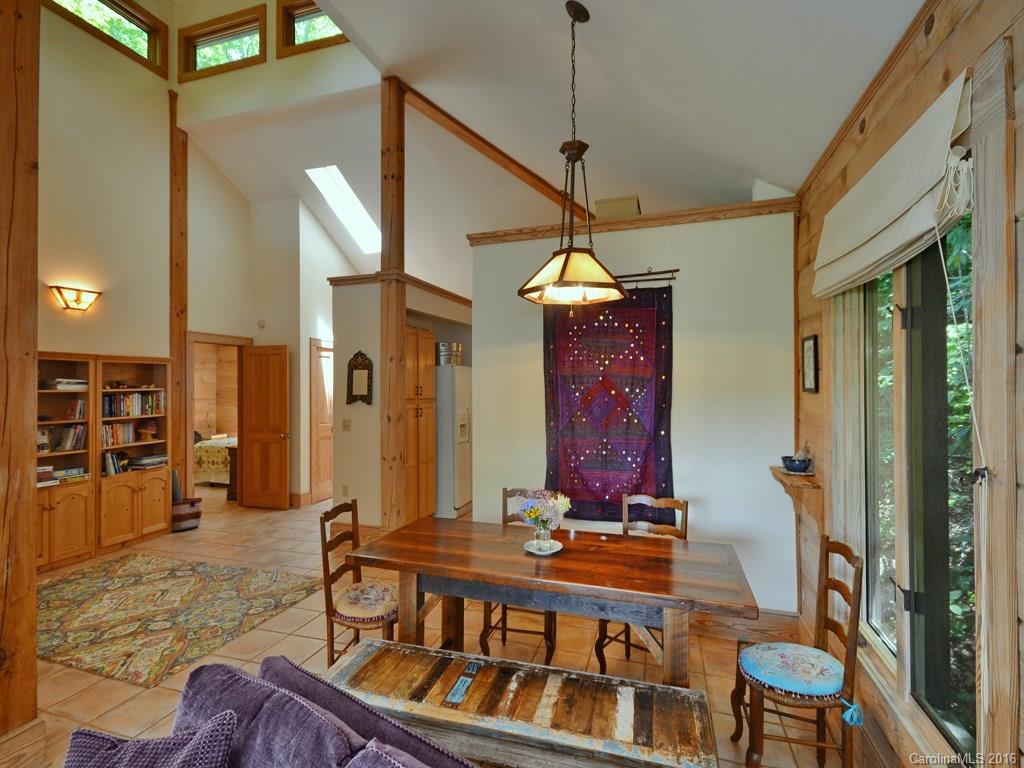5288 East Fork Road Marshall, NC 28753 - Photo 10 of 22 Gallery Image 10