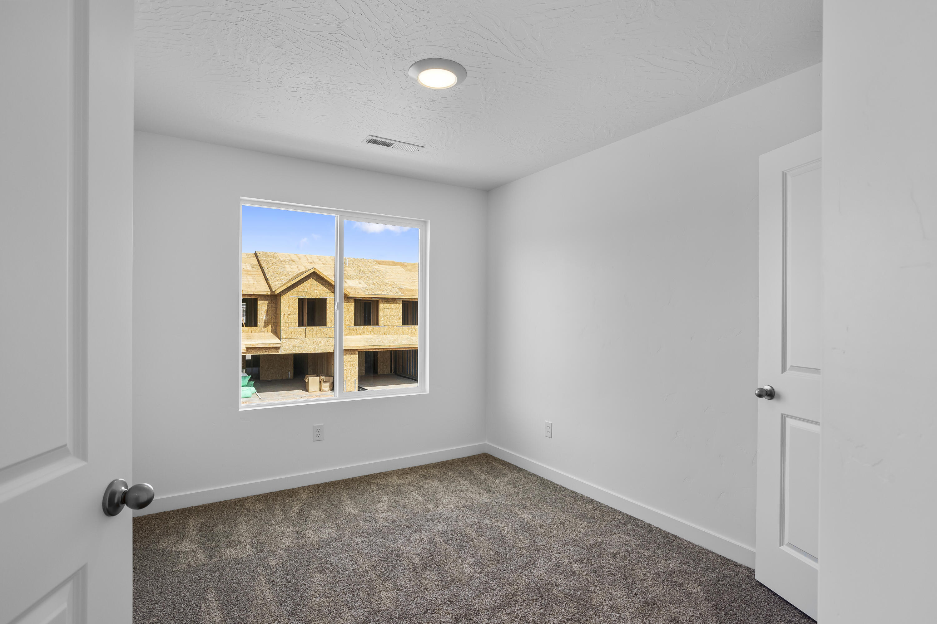 2214 Wolverine Way, Unit 2526 Washington, UT 84780 - Photo 19 of 52 R6__2267