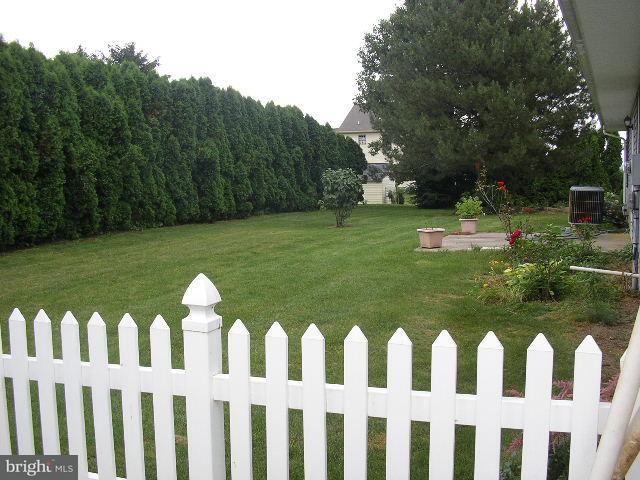 15 Carriage Road Palmyra, PA 17078 - Photo 5 of 9 Gallery Image 5