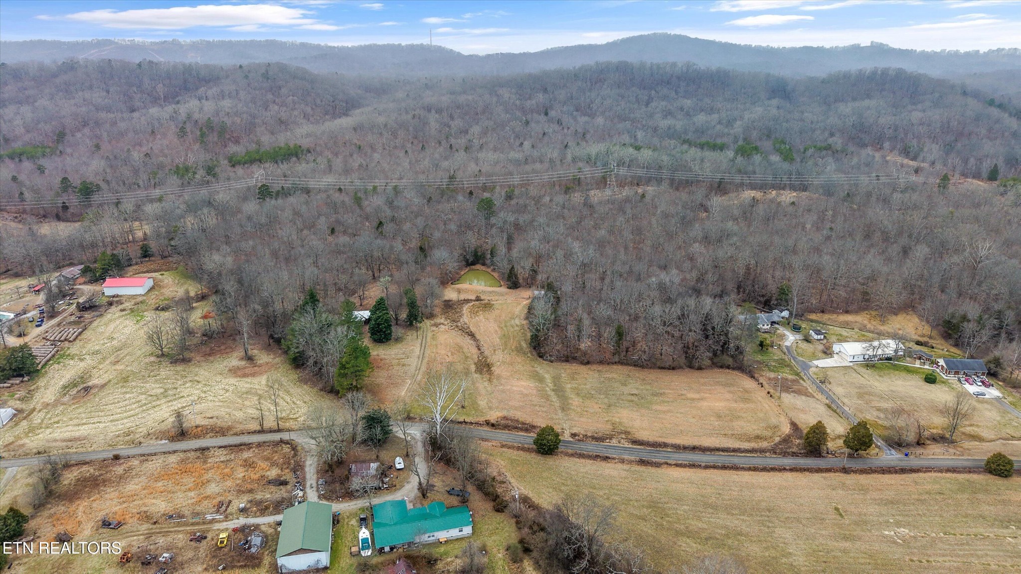 1201 Laurel Bluff Road Kingston, TN 37763 - Photo 16 of 21 a view of a outdoor space